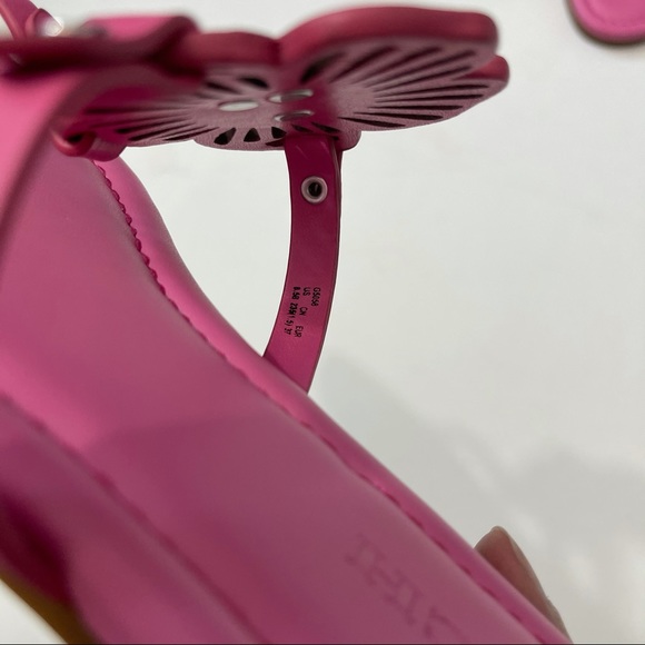 Coach Julia Sandal - Picture 10 of 16